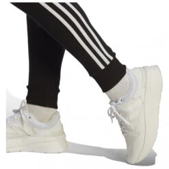 ADIDAS Women's 3-Stripes FT CF Pants - Trainingshose -Berg Freunde Bekleidung Geschaft adidas womens 3 stripes ft cf pants trainingshose detail 8