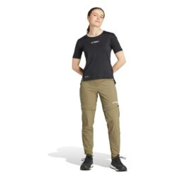 ADIDAS Women's Utilitas ZO Pants - Zip-Off Hose 12 ADIDAS Women's Utilitas ZO Pants - Zip-Off Hose -Berg Freunde Bekleidung Geschaft adidas womens utilitas zo pants zip off hose detail 5