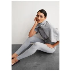 Armedangels Women's Faribaa - Leggings -Berg Freunde Bekleidung Geschaft armedangels womens faribaa leggings detail 6