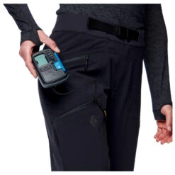 Black Diamond Women's Dawn Patrol Hybrid Pants - Regenhose 12 Black Diamond Women's Dawn Patrol Hybrid Pants - Regenhose -Berg Freunde Bekleidung Geschaft black diamond womens dawn patrol hybrid pants regenhose detail 5