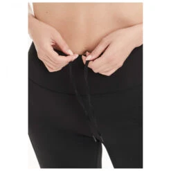 Endurance Women's Energy 3/4 Tights - Lauftights 18 Endurance Women's Energy 3/4 Tights - Lauftights -Berg Freunde Bekleidung Geschaft endurance womens energy 3 4 tights lauftights detail 7