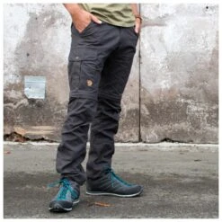 FJÄLLRÄVEN Karl Pro Zip-Off Trousers - Trekkinghose 17 FJÄLLRÄVEN Karl Pro Zip-Off Trousers - Trekkinghose -Berg Freunde Bekleidung Geschaft fjaellraeven karl pro zip off trousers trekkinghose detail 3