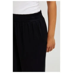 Women's Cherry Pants - Freizeithose -Berg Freunde Bekleidung Geschaft mazine womens cherry pants freizeithose detail 4