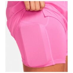 Nike Women's Dri-FIT One 3'' 2-in-1 - Laufshorts 11 Nike Women's Dri-FIT One 3'' 2-in-1 - Laufshorts -Berg Freunde Bekleidung Geschaft nike womens dri fit one 3 2 in 1 laufshorts detail 5