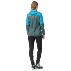 Norrøna Women's Falketind Aero60 Hood - Windjacke -Berg Freunde Bekleidung Geschaft norroena womens falketind aero60 hood windjacke detail 4