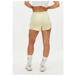 Röhnisch Women's Bounce Shorts - Shorts -Berg Freunde Bekleidung Geschaft roehnisch womens bounce shorts shorts detail 3