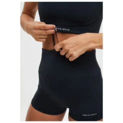 Röhnisch Women's Flattering Curved Hotpants - Shorts -Berg Freunde Bekleidung Geschaft roehnisch womens flattering curved hotpants shorts detail 7