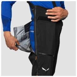 SALEWA Ortles GTX Pro Stretch Pants - Regenhose -Berg Freunde Bekleidung Geschaft salewa ortles gtx pro stretch pants regenhose detail 6