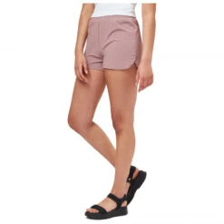 Tentree Women's Inmotion Short - Shorts 10 Tentree Women's Inmotion Short - Shorts -Berg Freunde Bekleidung Geschaft tentree womens inmotion short shorts detail 4