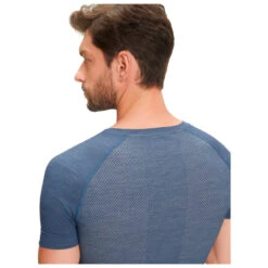 Falke Wool Tech-Light Singlet S/S - Merinounterwäsche -Berg Freunde Bekleidung Geschaft falke wool tech light singlet s s merinounterwaesche detail 5