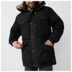 FJÄLLRÄVEN Singi Down Jacket - Parka 18 FJÄLLRÄVEN Singi Down Jacket - Parka -Berg Freunde Bekleidung Geschaft fjaellraeven singi down jacket parka detail 5