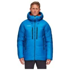 Mammut Eigerjoch Pro Insulation Hooded Jacket - Daunenjacke -Berg Freunde Bekleidung Geschaft mammut eigerjoch pro insulation hooded jacket daunenjacke detail 2