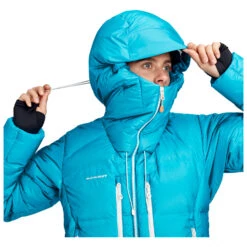 Mammut Women's Eigerjoch Pro Insulation Hooded Jacket - Daunenjacke -Berg Freunde Bekleidung Geschaft mammut womens eigerjoch pro insulation hooded jacket daunenjacke detail 4